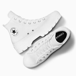 Converse Chuck Taylor | Women’s Size 7